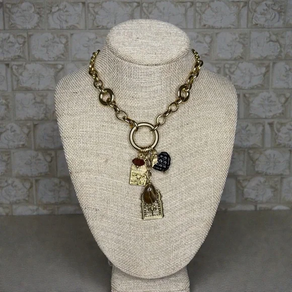 18k Gold Plated Pendant Necklace - Picture 1 of 5